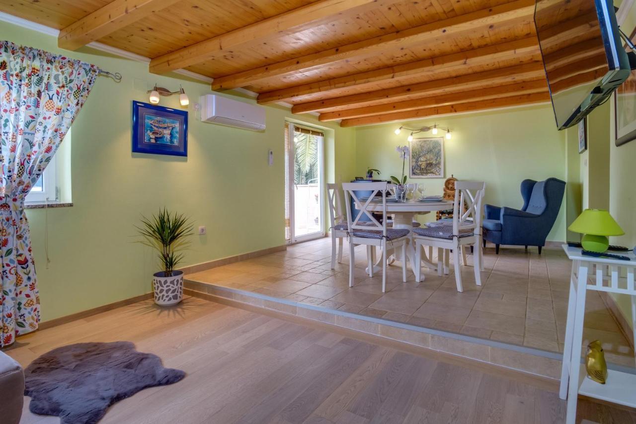 Ferienwohnung Isabela Mali Lošinj Exterior foto