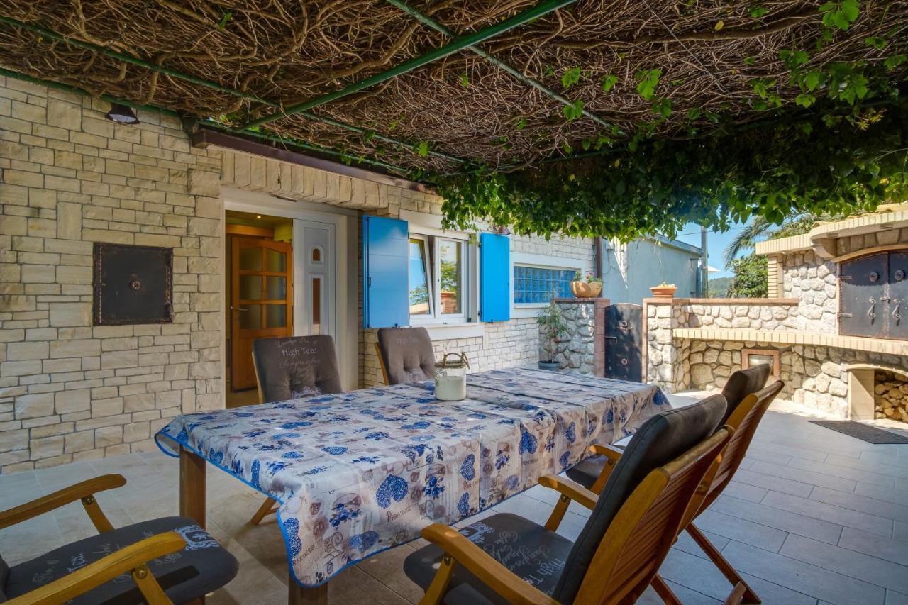 Ferienwohnung Isabela Mali Lošinj Exterior foto