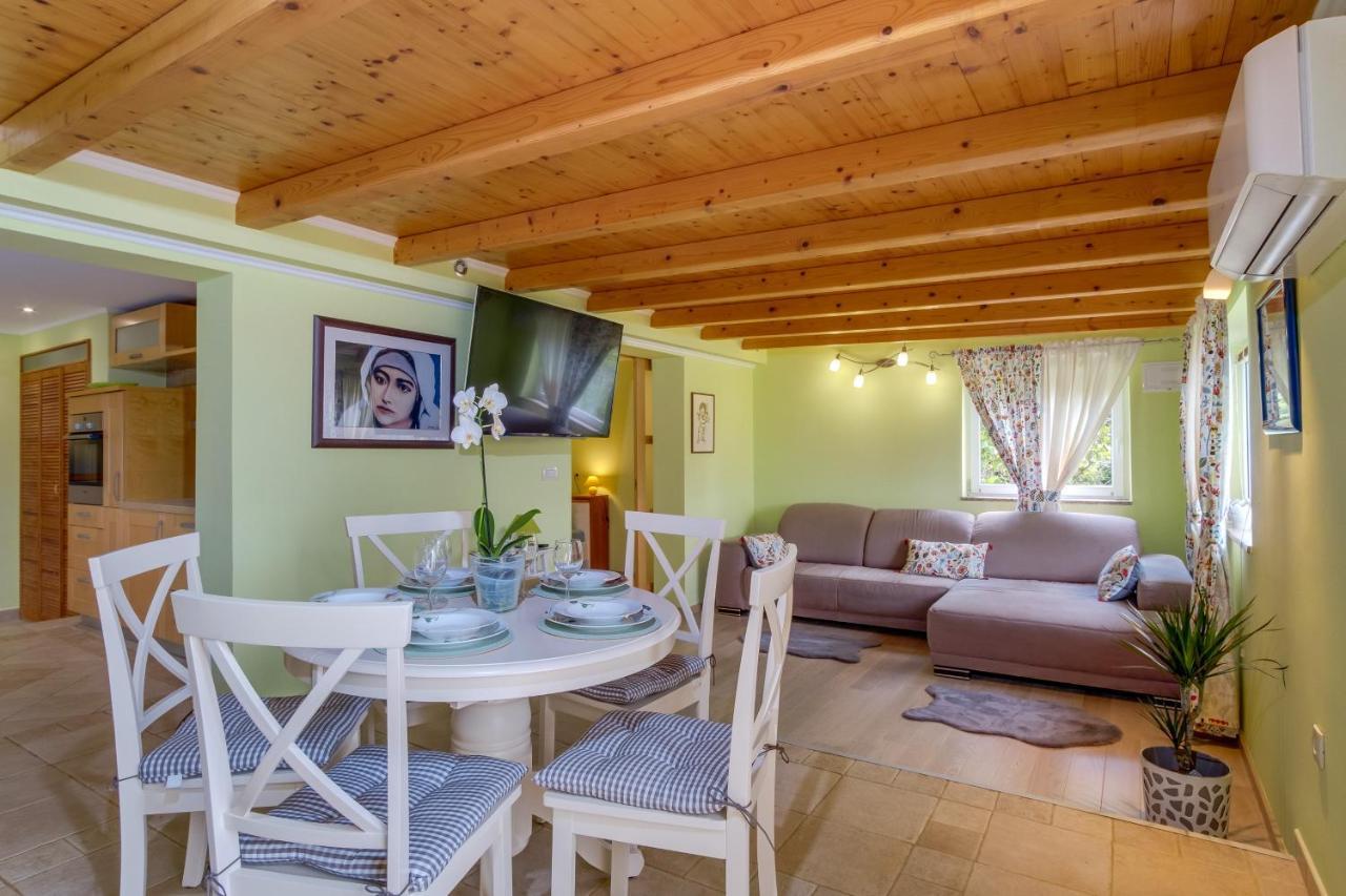 Ferienwohnung Isabela Mali Lošinj Exterior foto
